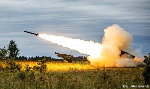 皇冠新2平台-赖清德公开机密，震动两岸，郑丽文喊话大陆：美国让我去，我没去